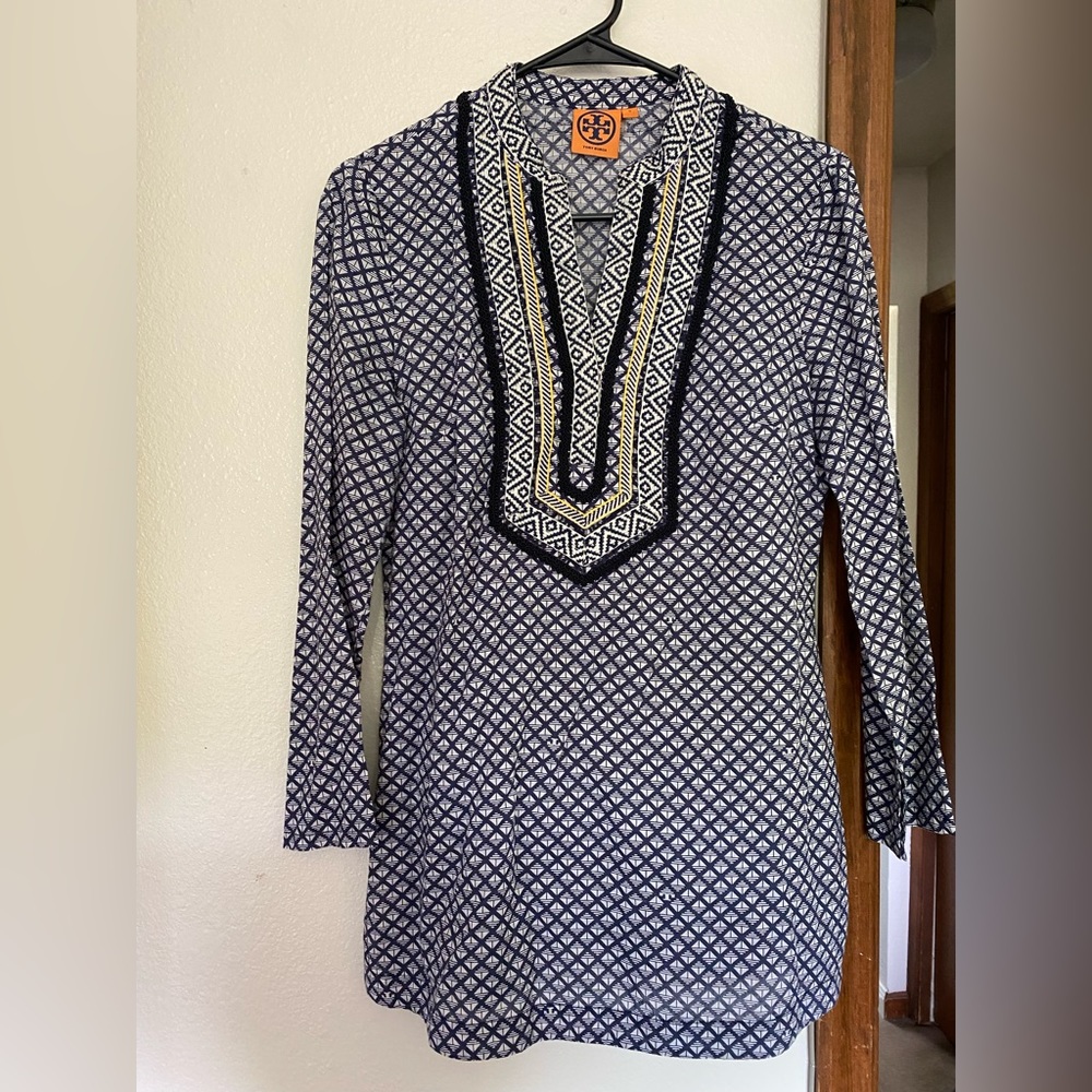 Women’s 2 Tory Burch Tunic Blue White Yellow Embroidery Neckline